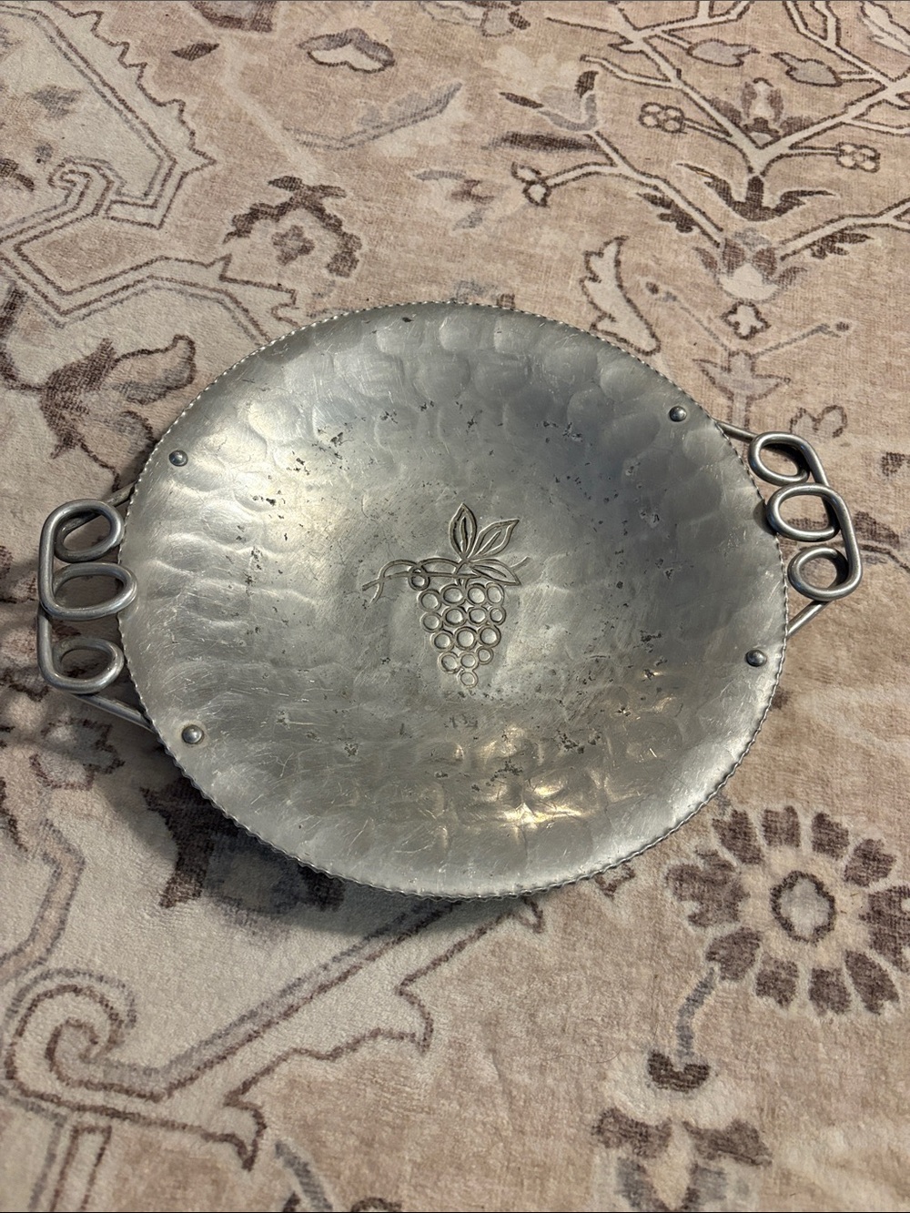 BW Buenilum hammered aluminum serving tray with grapes